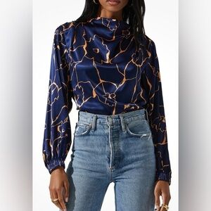 ASTR The Label Veronica Floral Cut Out Cowl Neck Blouse